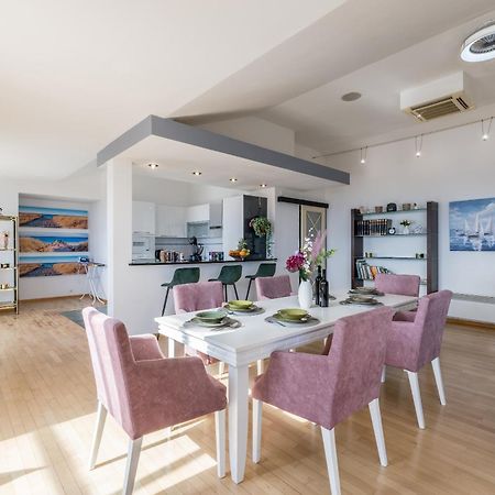 Urban Utopia Penthouse With Private Parking สปลิท ภายนอก รูปภาพ